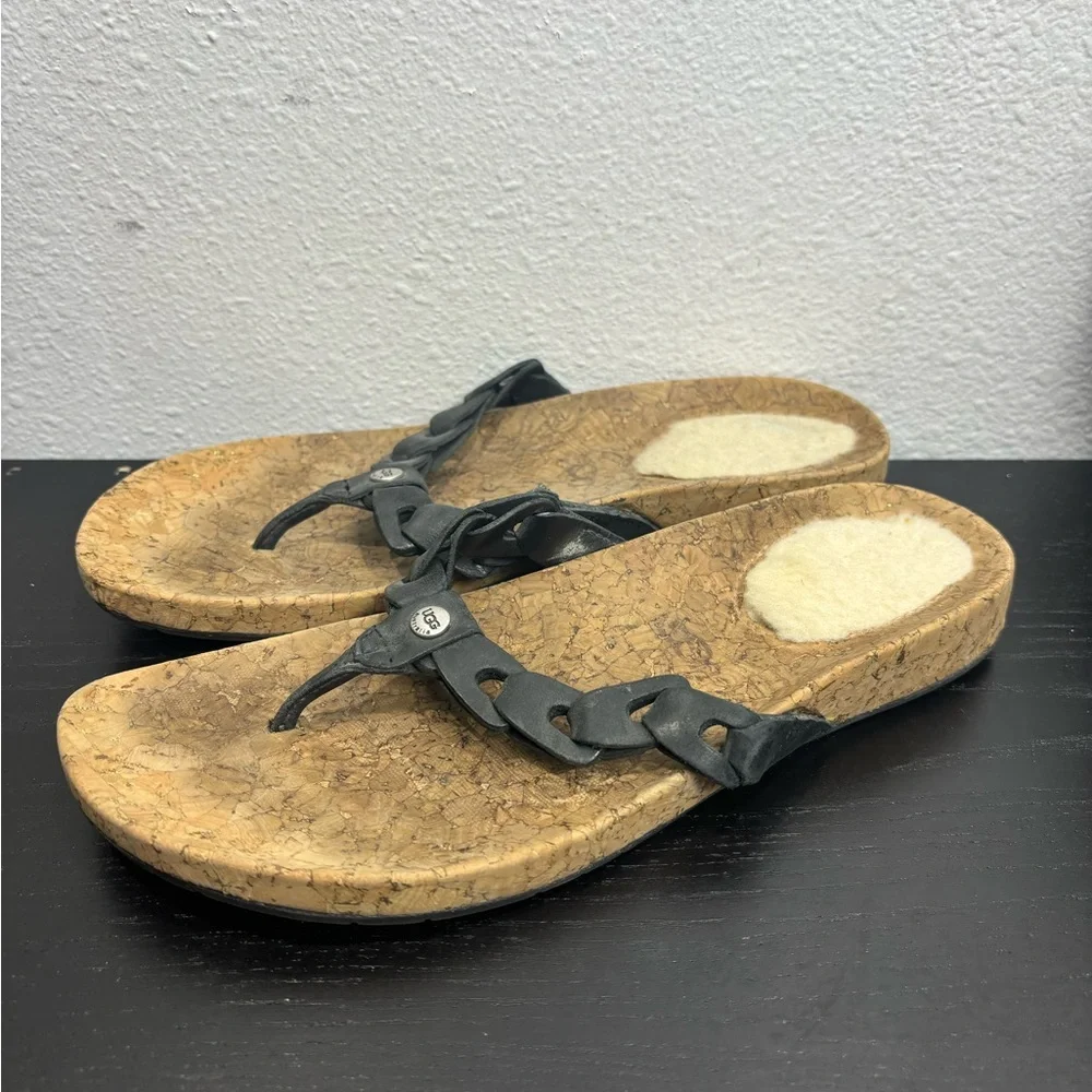 UGG Australia 7 Black Leather‎ Braided Thong Cork Flip Flops Shearling Sandals